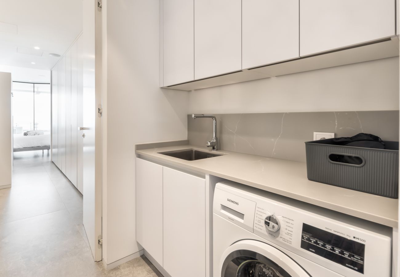 Huis in Arona - Infinity 1.7 LUXE SEA VIEW 2B