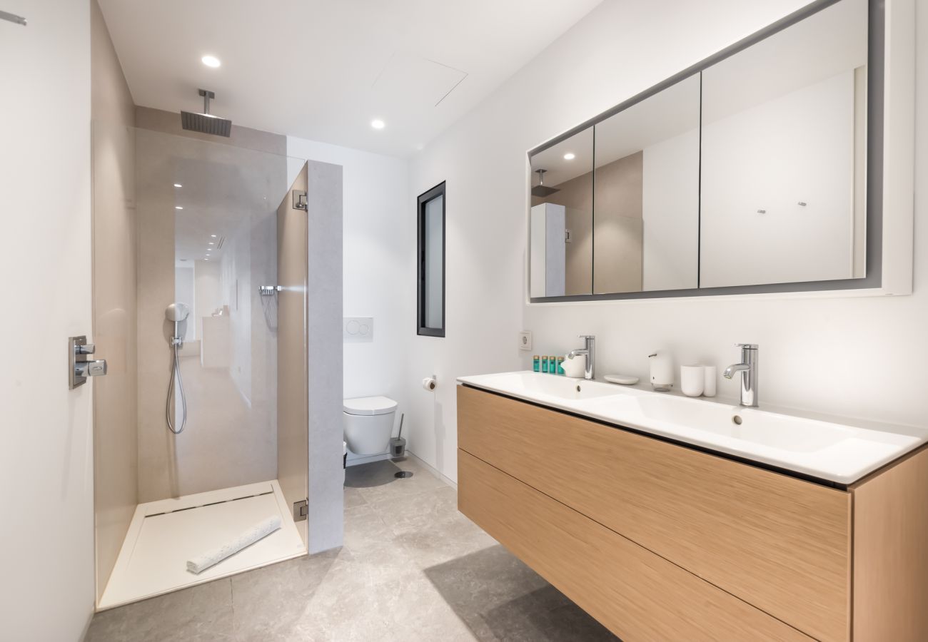 Huis in Arona - Infinity 1.7 LUXE SEA VIEW 2B